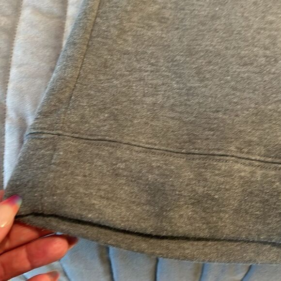 Victoria’s Secret PINK West Virginia mountaineers sweatshirt size XS - Picture 12 of 14